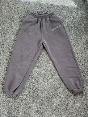 COMFRT Kids Cozy Jogger Sweatpants in Charcoal